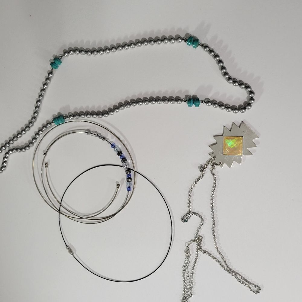Bundle of necklaces‎ - Picture 2 of 8